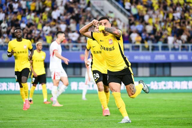 邵佳一释压！西海岸近7轮首胜 海牛继续深陷降级区