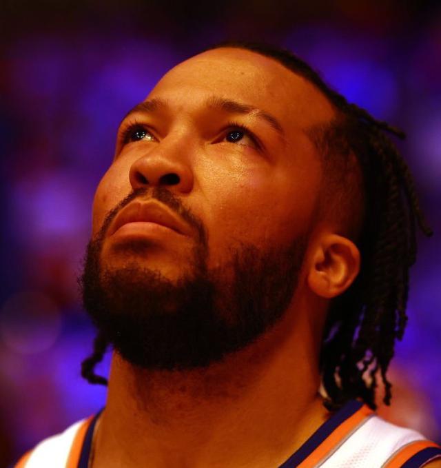 开云体育-连轰3场40+送走76人！布朗森化身超级孤星比肩乔丹