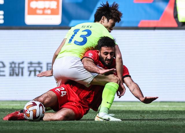 开云体育网址-巴尔加斯萌生去意：我想回阿根廷踢球但不取决于我