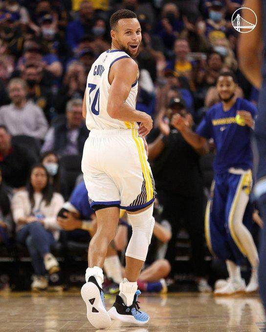 开云体育下载-【现场】再负灰熊遇赛季首败 勇士进步中仍存不足